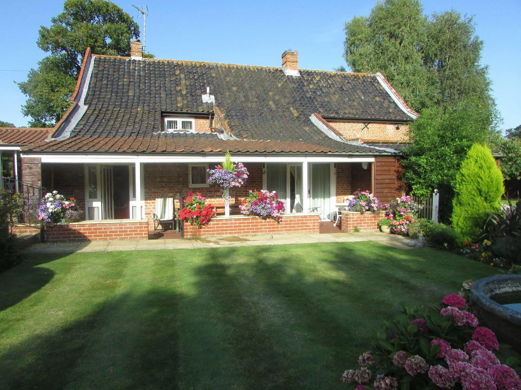 Bed and breakfast Decoy Barn Fritton Extérieur photo
